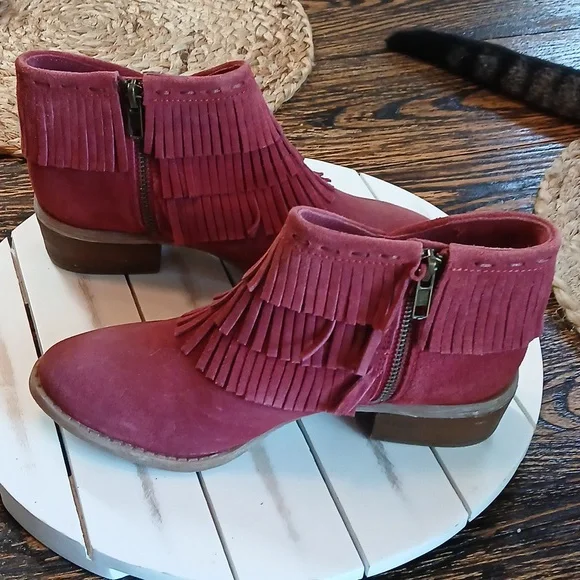 Naughty Monkey fringe booties - Picture 3 of 10